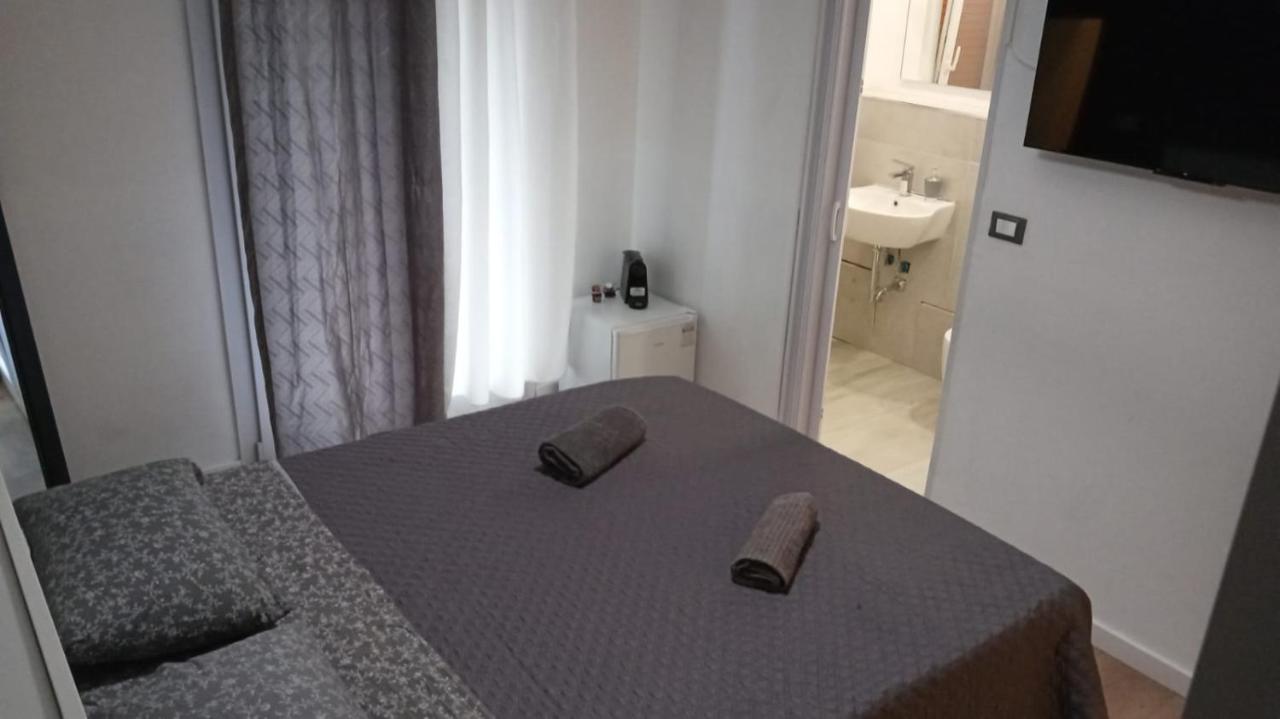 Bed and Breakfast Domus Felsina Болонья Экстерьер фото